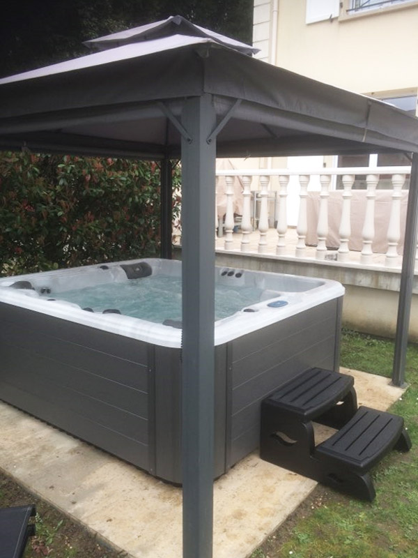 Votre jacuzzi à Villiers-sur-Marne avec Clearwater Spas