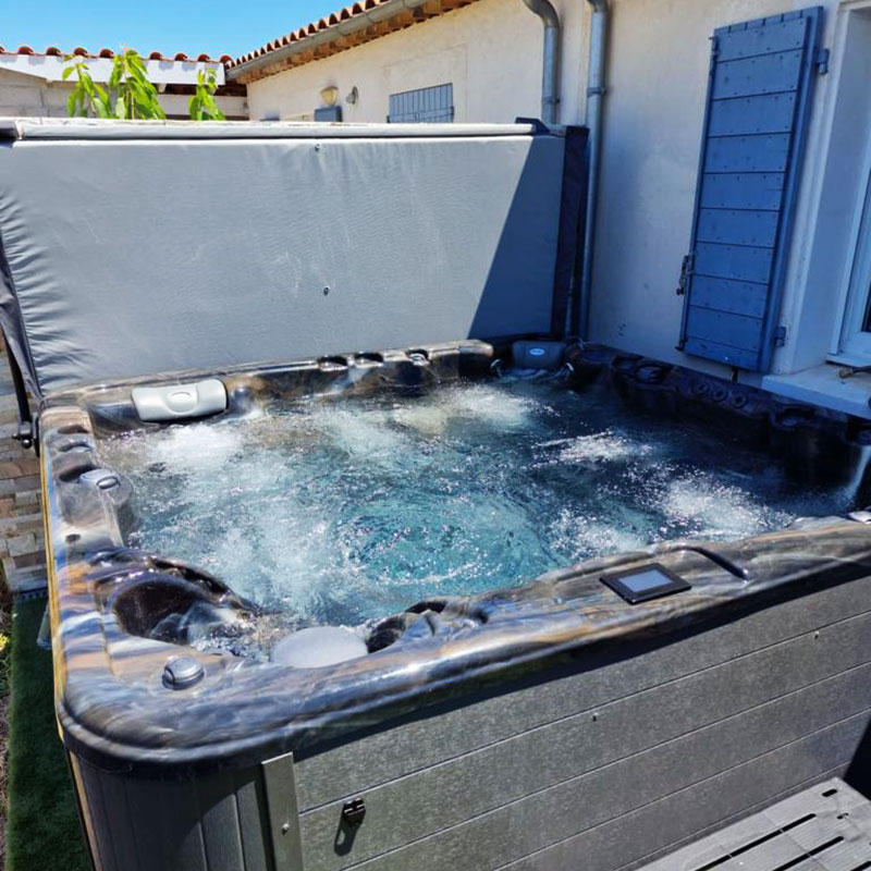 Peut-on utiliser son spa tous les jours ? Un jacuzzi à Port de Bouc